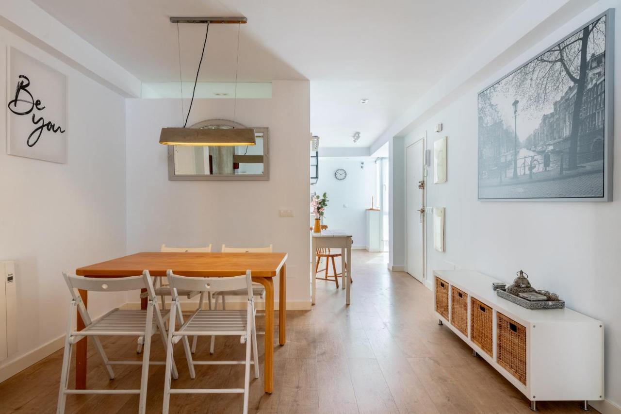 Bustos Tavera Olehousing Seville Exterior photo