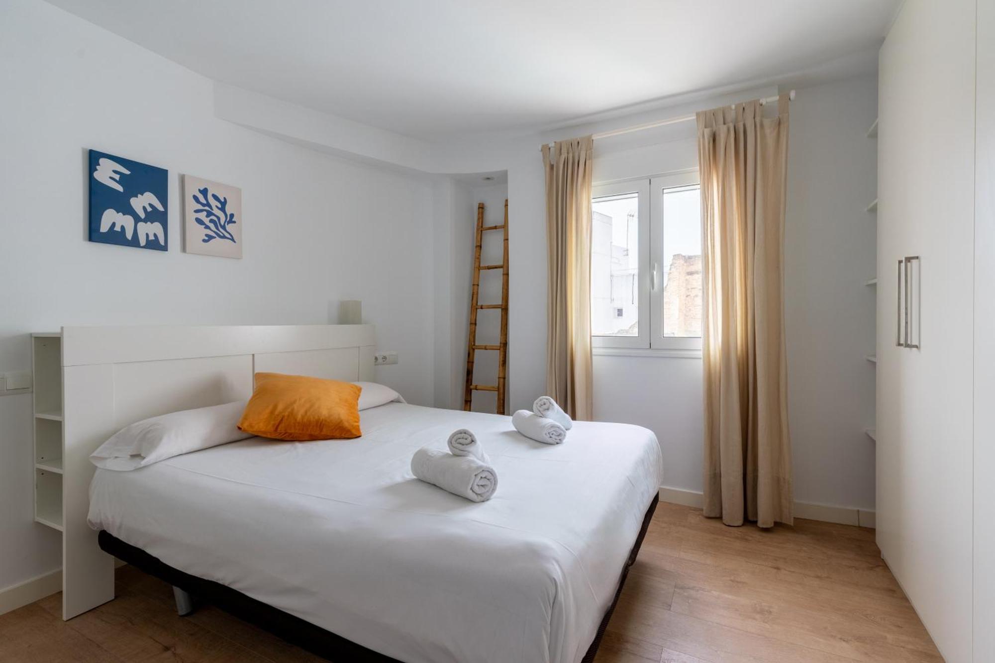 Bustos Tavera Olehousing Seville Exterior photo